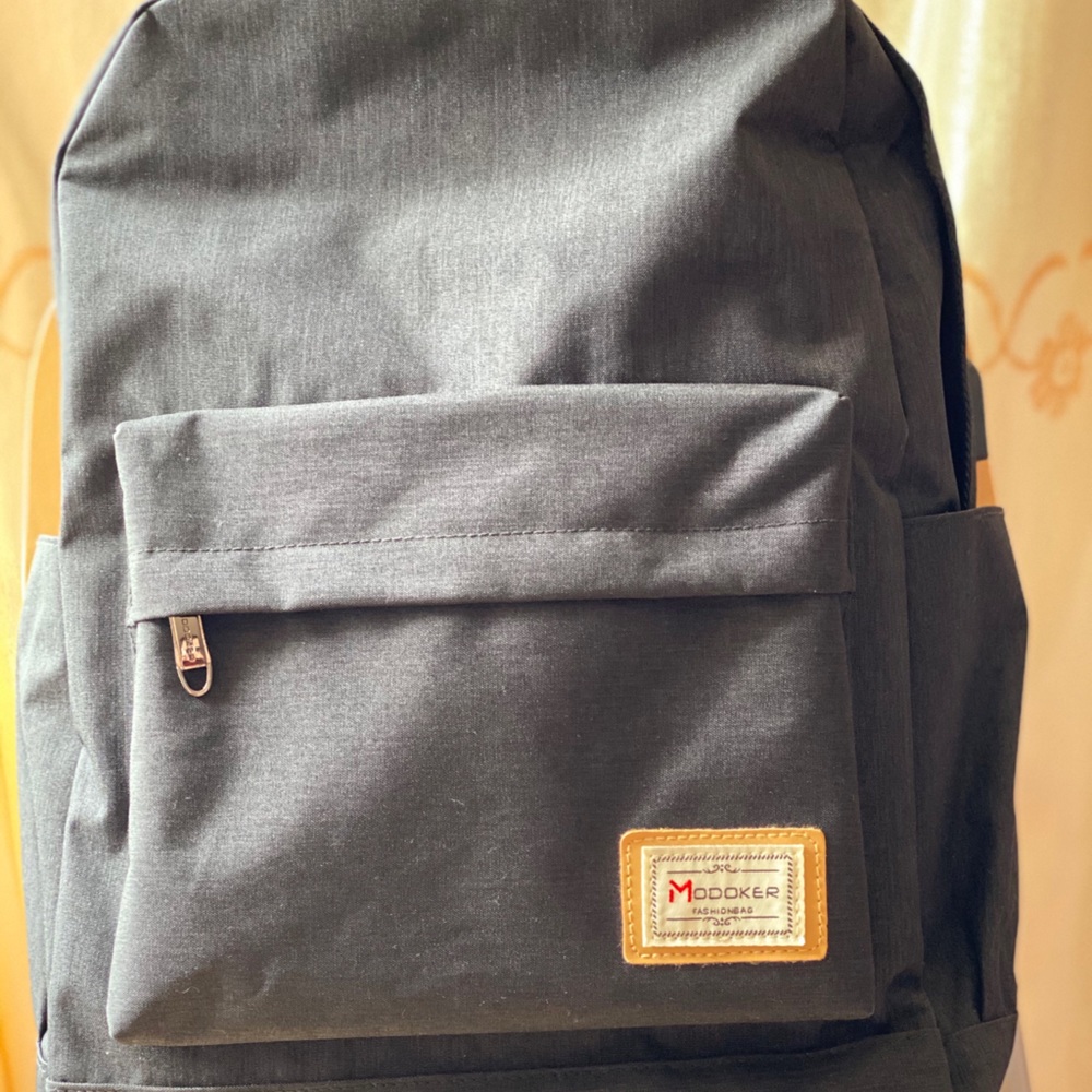 Modoker Travel Laptop Backpack (Black)